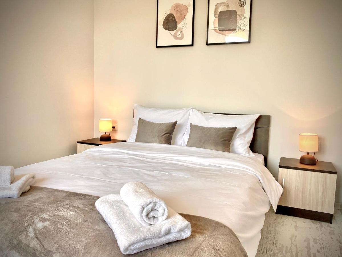 Cozy & Modern 1Br Apart For 4 Guests Next To Medical University & Free Parking 스타라 자고라 외부 사진