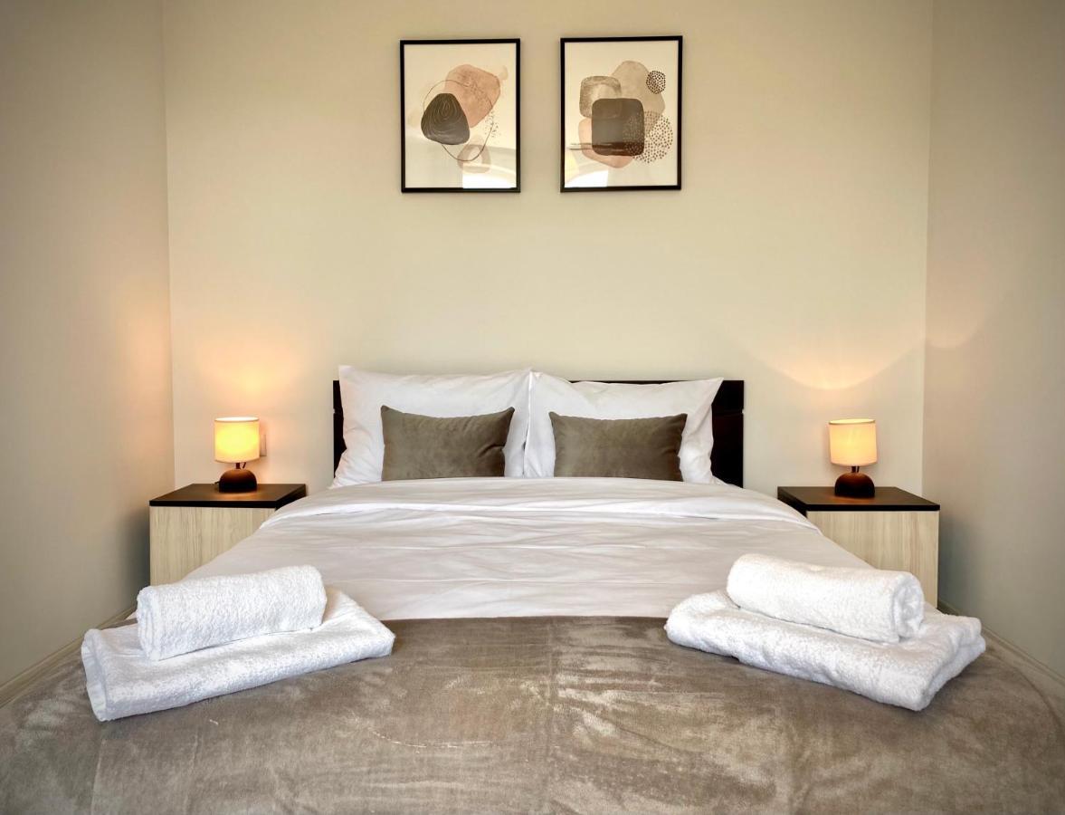 Cozy & Modern 1Br Apart For 4 Guests Next To Medical University & Free Parking 스타라 자고라 외부 사진