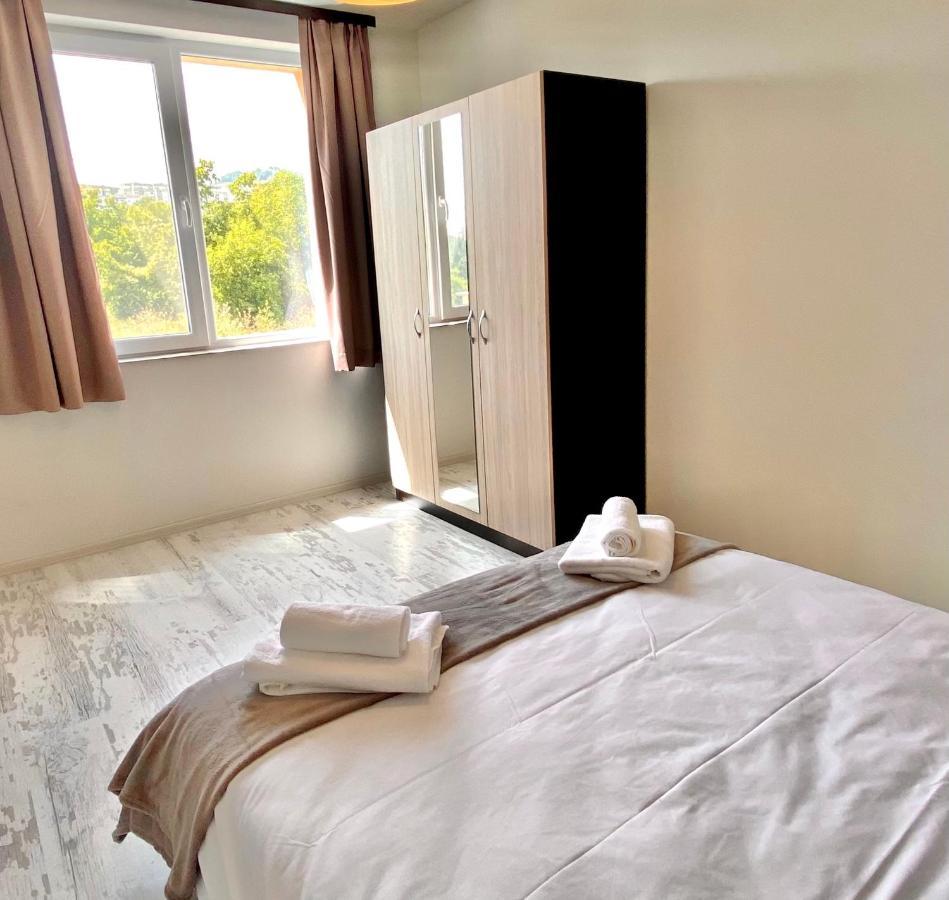 Cozy & Modern 1Br Apart For 4 Guests Next To Medical University & Free Parking 스타라 자고라 외부 사진